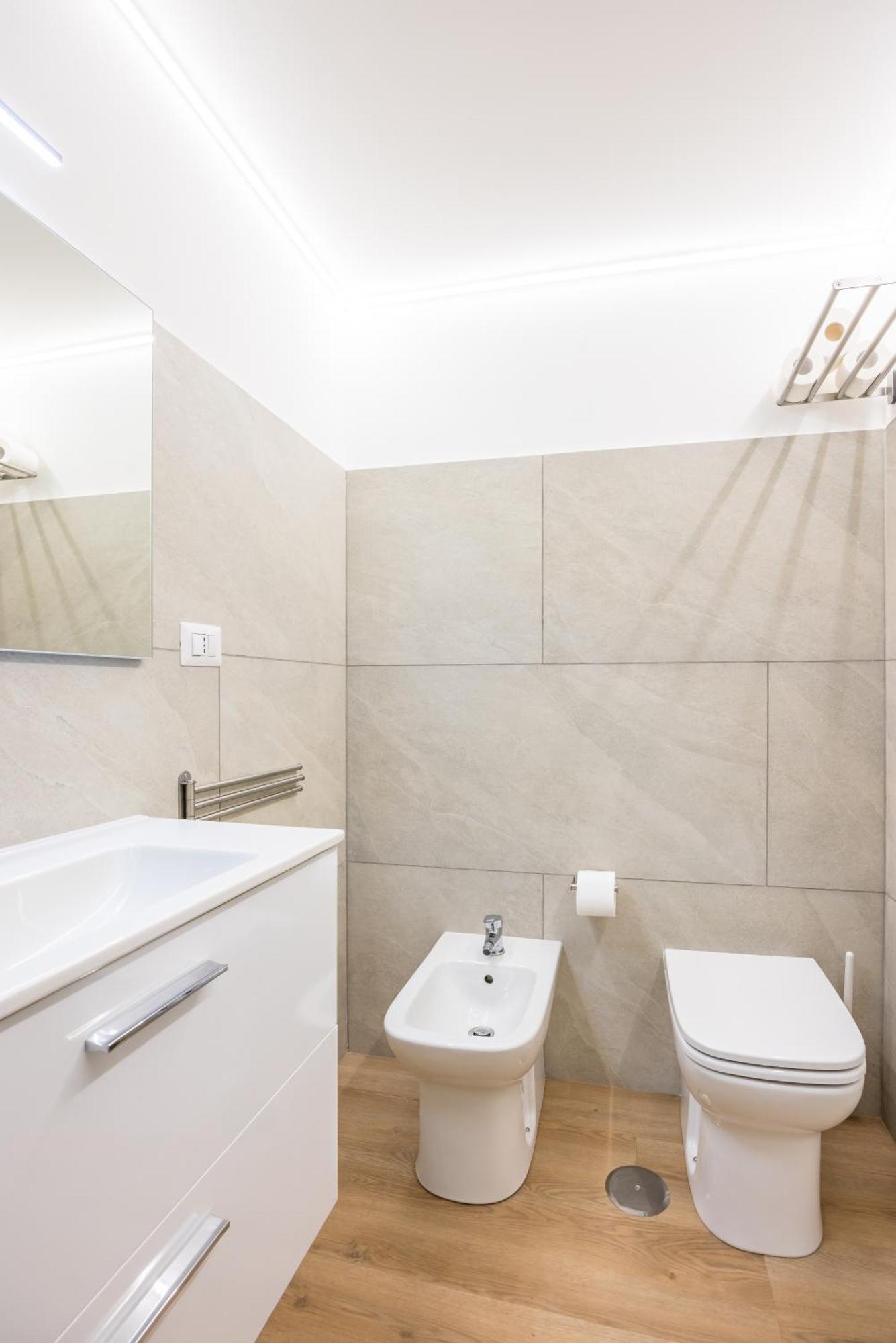 Lioy 25 By Napoliapartments エクステリア 写真